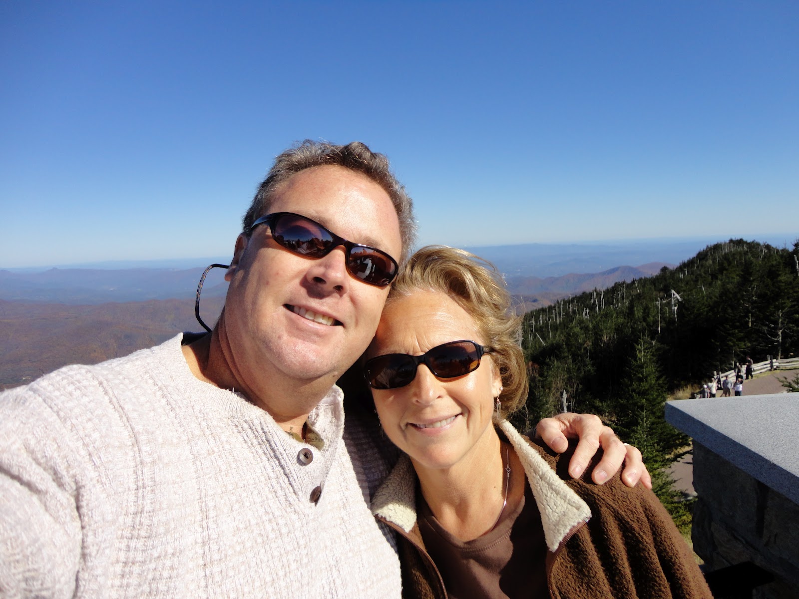 Brown Mountain Lodge and Creekside Cozy Cabin Rentals Mt. Mitchell