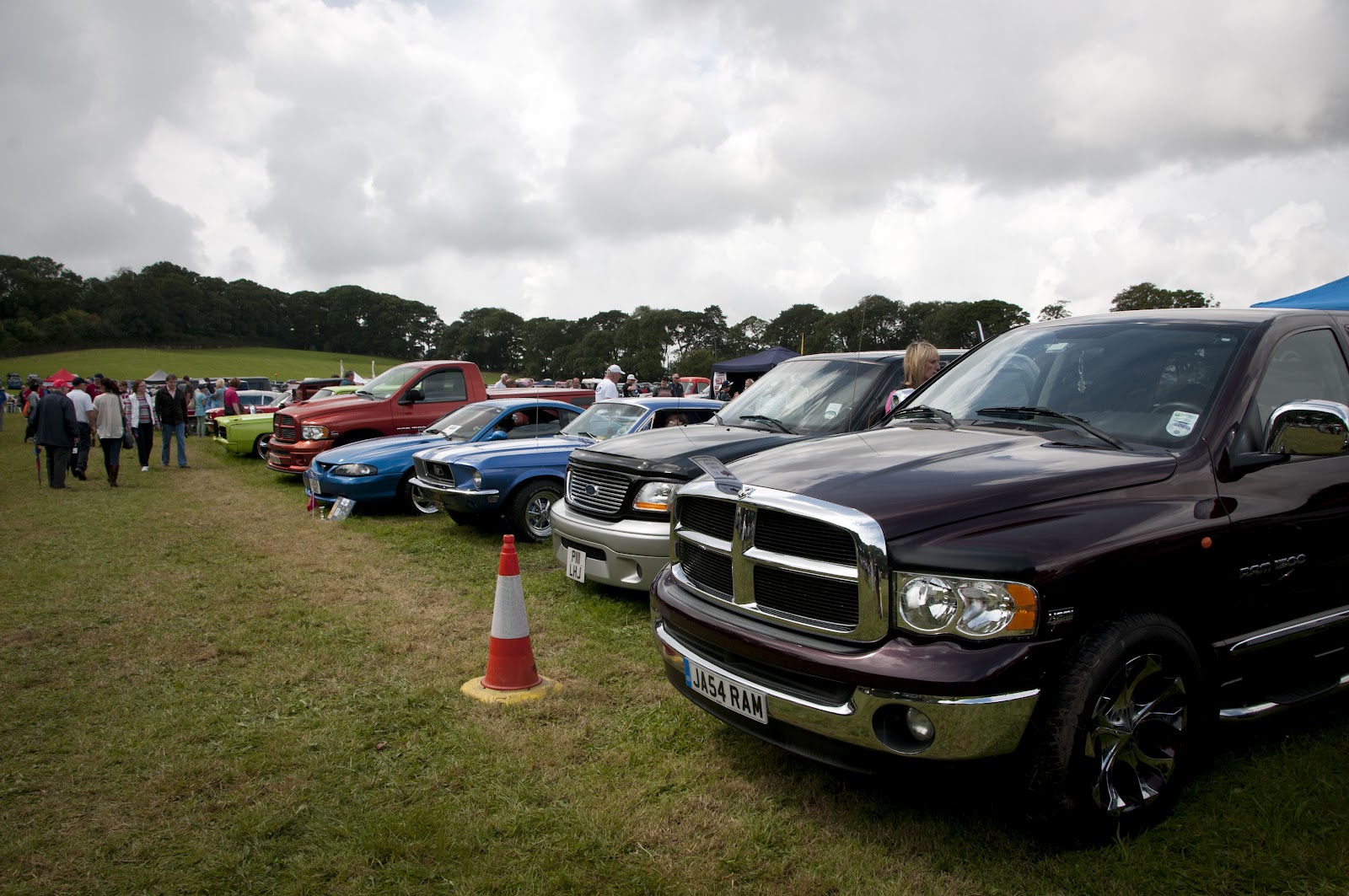 Photobrook Photography Classic car show at mount edgcumbe country park