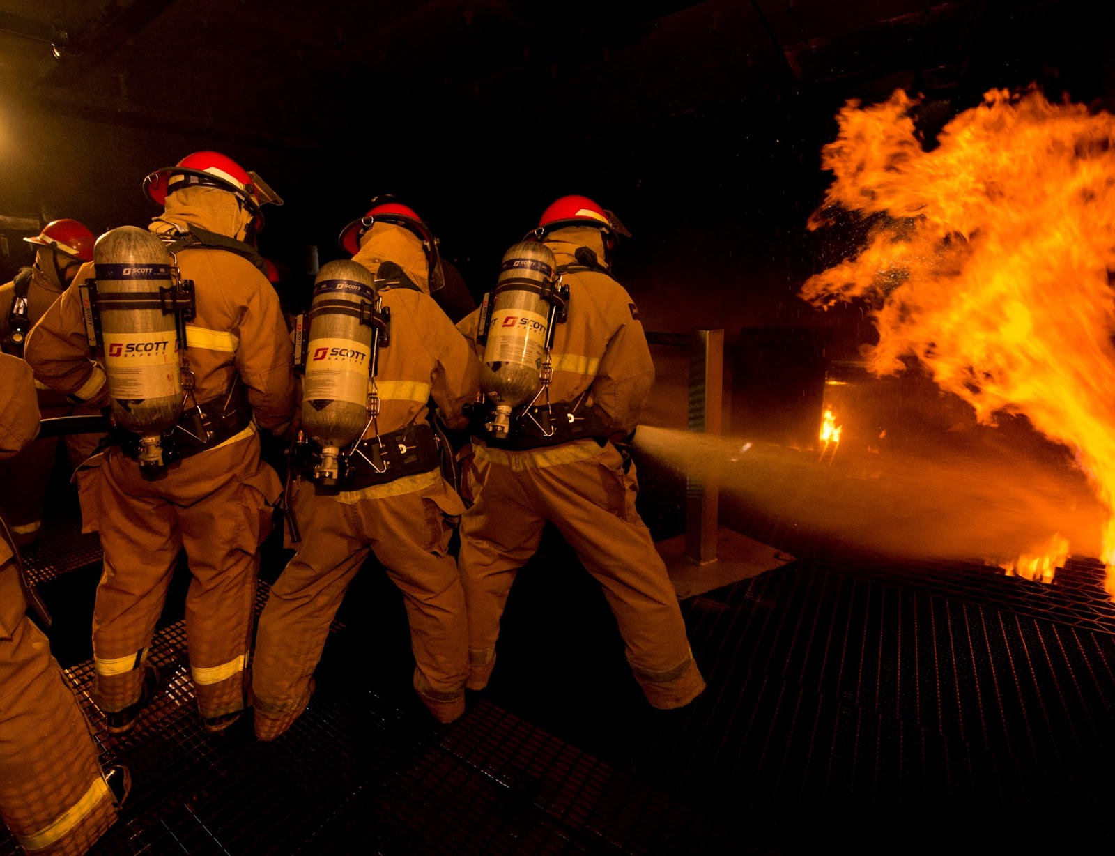 paul davis on crime cool navy photo u s navy sailors firefighters