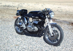 SUZUKI GT 550