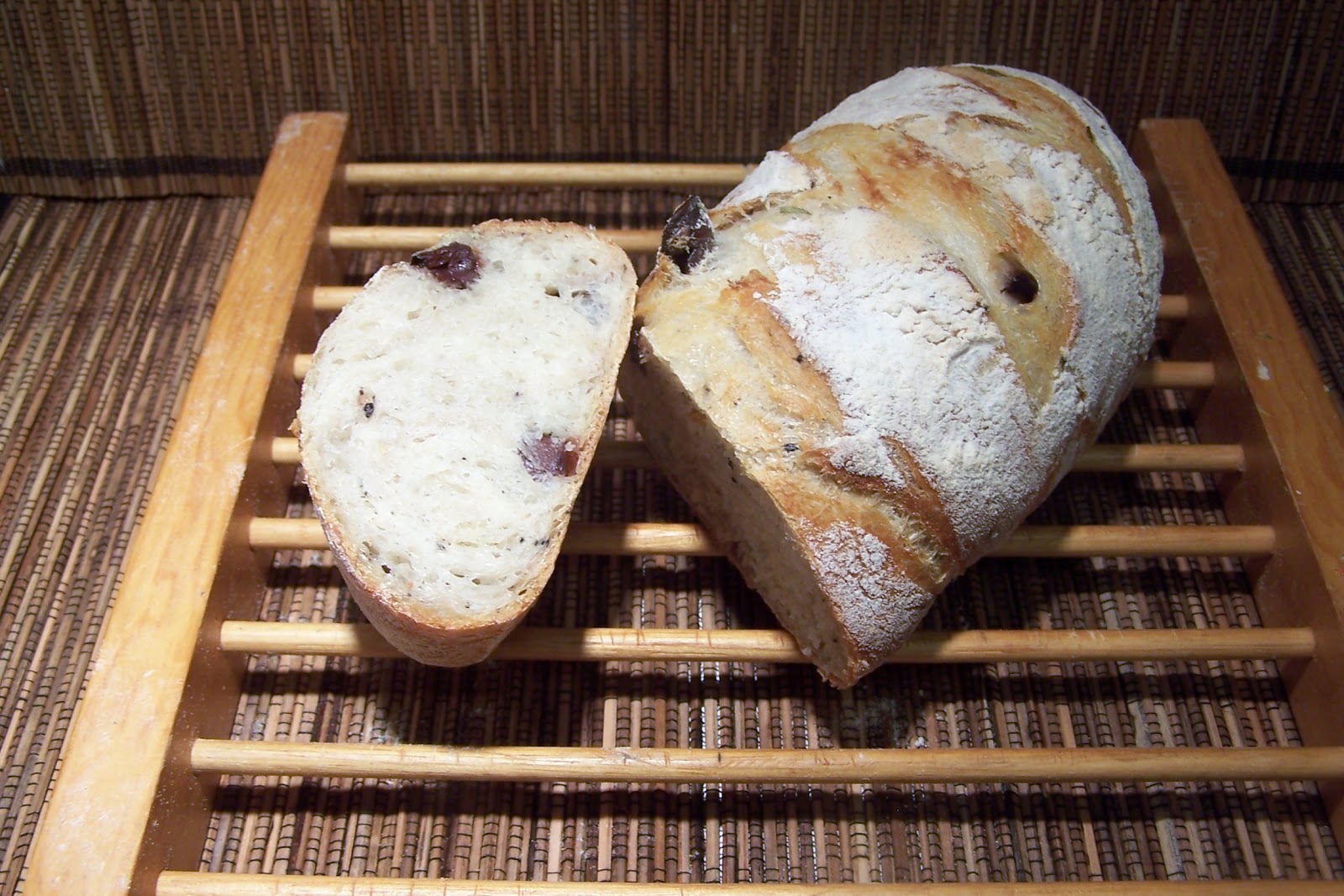 At Home On Paradise Cove Harvest Monday and Kalamata Olive and Rosemary Artisan Bread