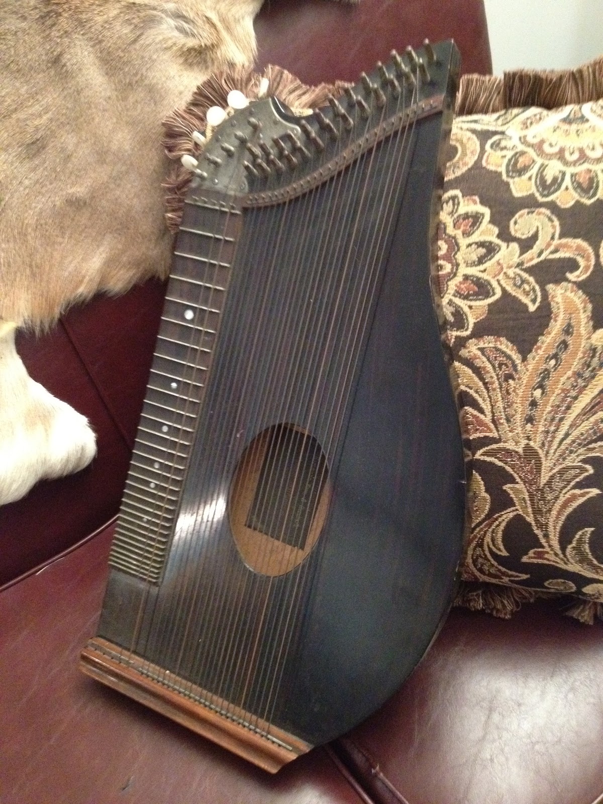 Zither Instrument Origin at Johnny Lujan blog