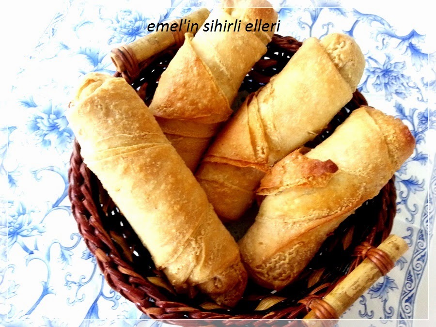 TAHİNLİ YEŞİL MERCİMEKLİ BÖREK Emel�in Sihirli Elleri