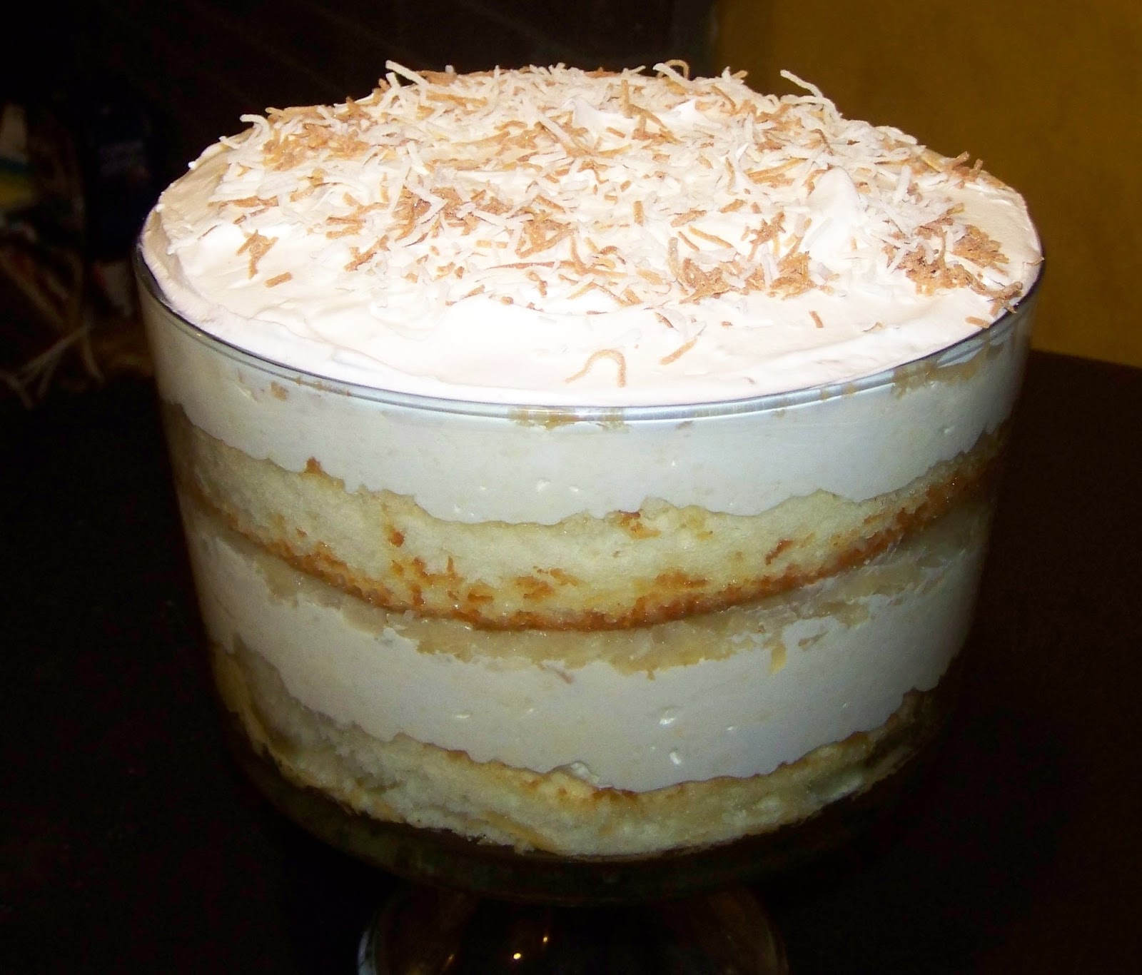 The Eclectic Otter Pina Colada Triffle