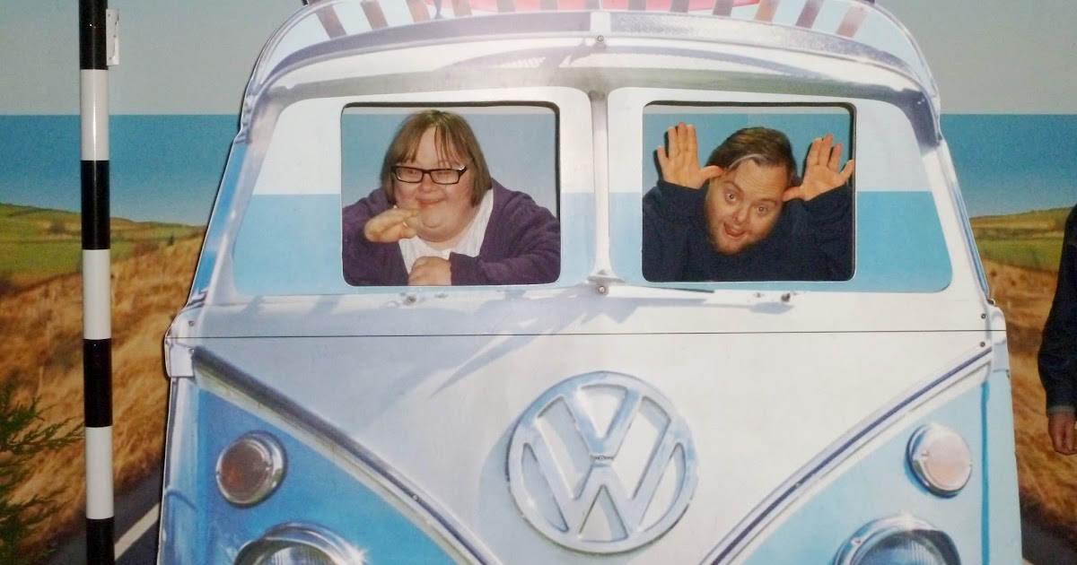 JollyDays Supported Holidays Butlins with Phil & Candy