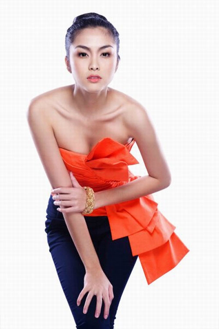 Nguoi+Mau+Tang+Thanh+Ha Ảnh đẹp 24h: Tăng Thanh Hà quyến rũ và ngọt ngào