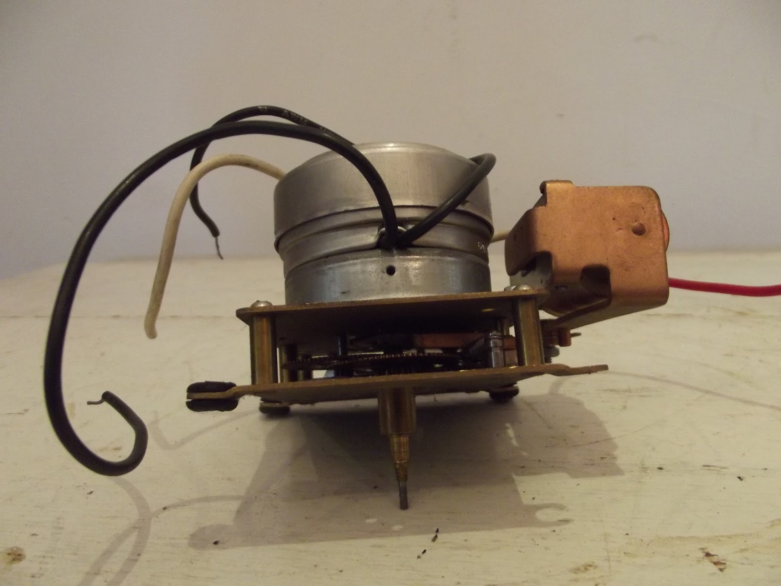 SYNCHRON MOTOR FOR Clockwork ELECTRIC GEAR CLOCK service repair parts