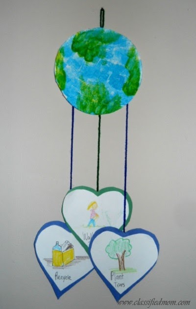 Preschool Crafts for Kids*: Earth Day Mobile Craft
