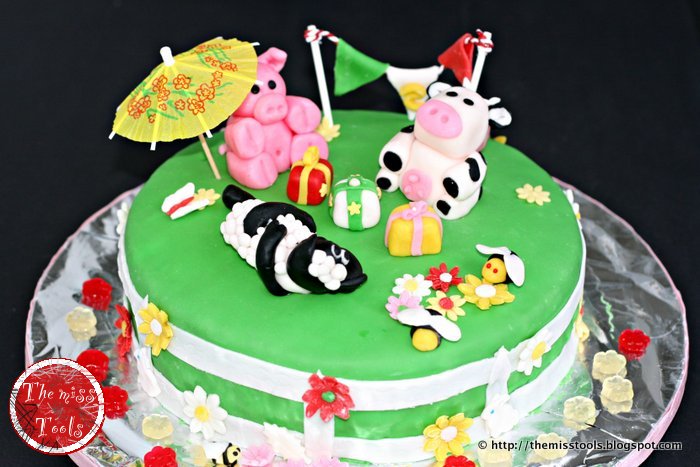 The Miss Tools: La torta fattoria per il secondo compleanno.. Happy-Farm  cake for the second birthday