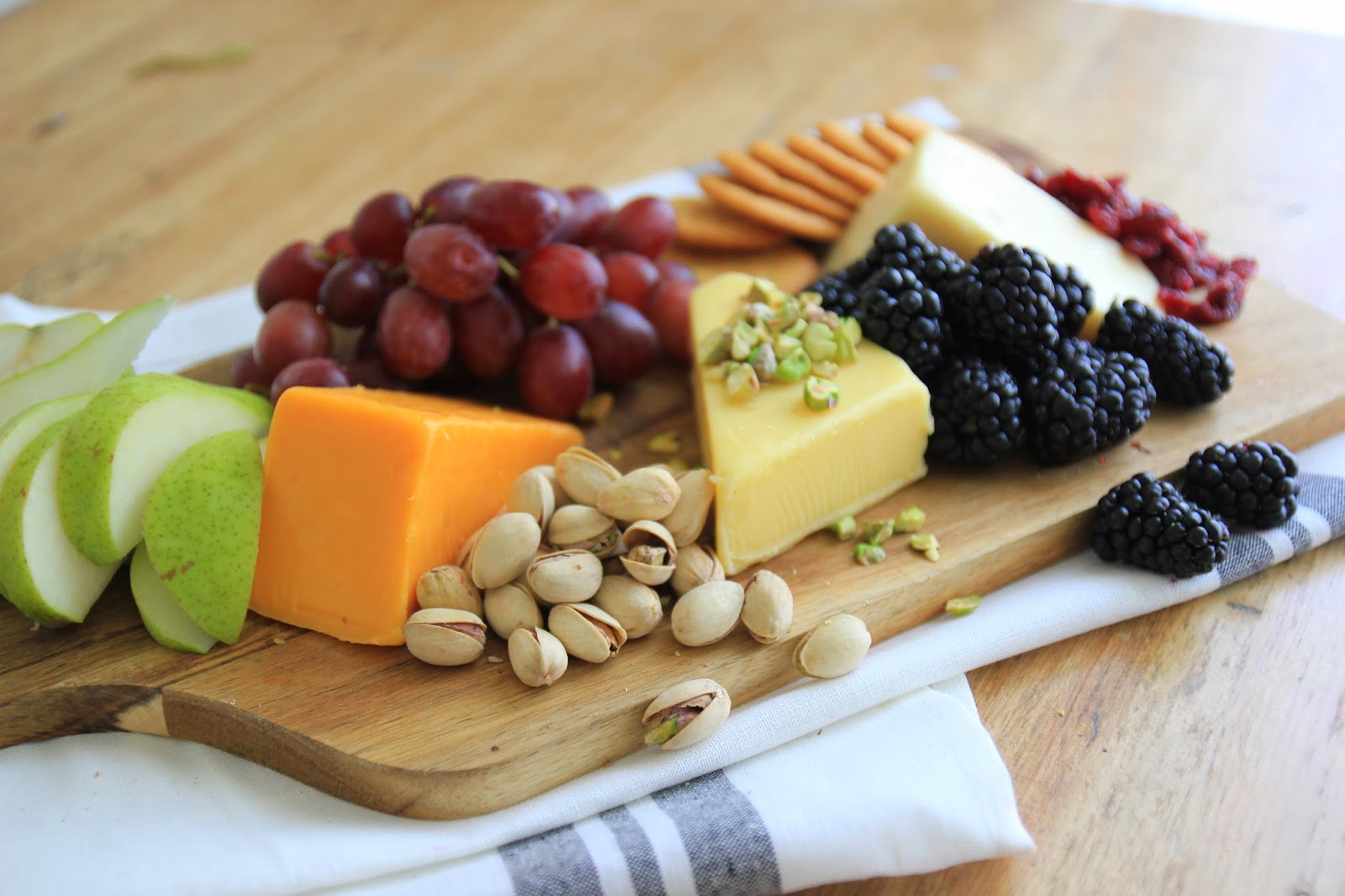 Jenny Steffens Hobick How to Build a Beautiful, Bountiful Cheese Board