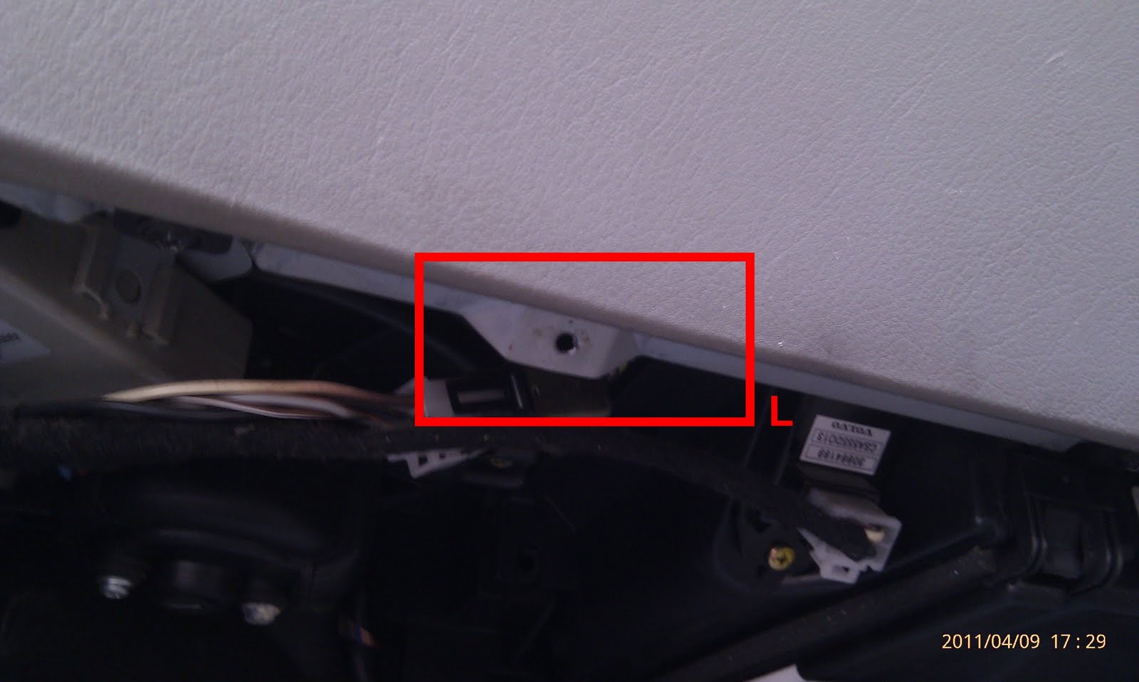 baldy written ramblings Guide/How To Changing Cabin Air Filter on