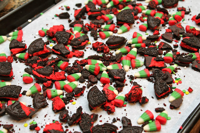 booturtle's show and tell: Christmas Candy Corn and Oreo Bark