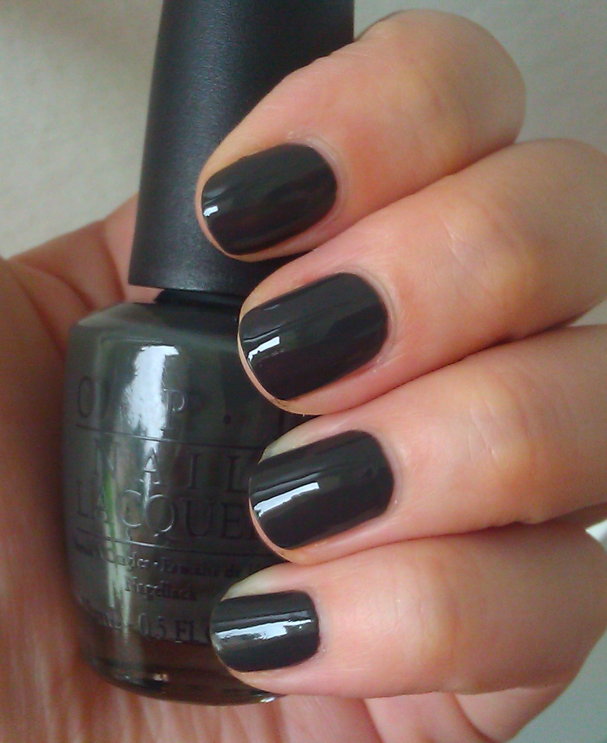 KellieGonzo: OPI Standing Room Only Silver