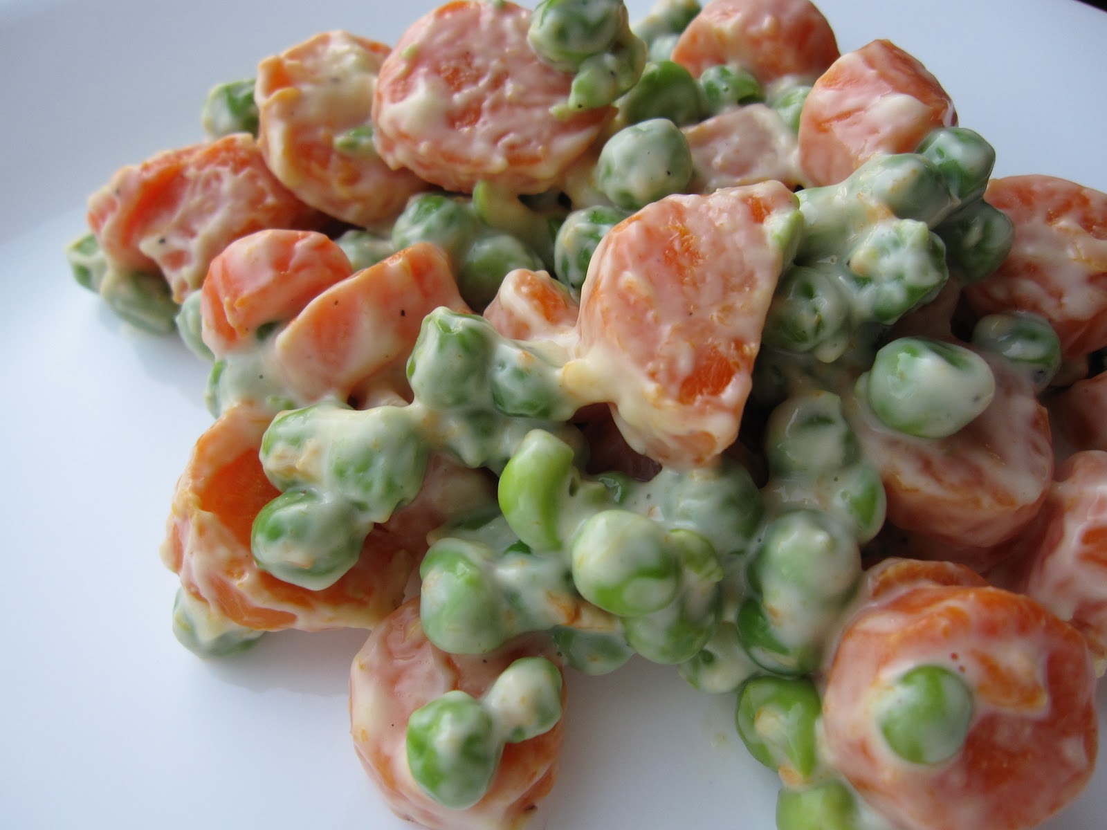 Fanksgiving Creamed Peas and Carrots