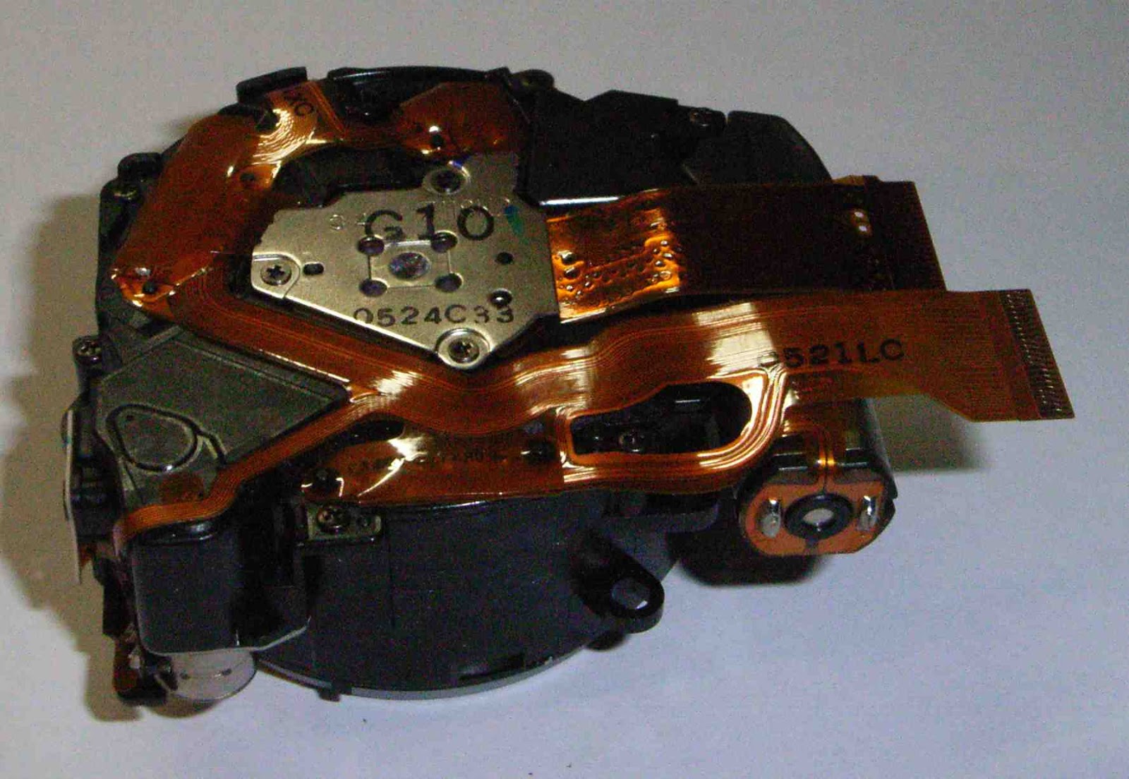 Musing's of a Gardener Fixing a jammed focus lens in a Panasonic Lumix