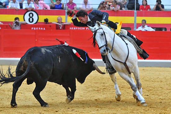 LEONARDO HERNÁNDEZ