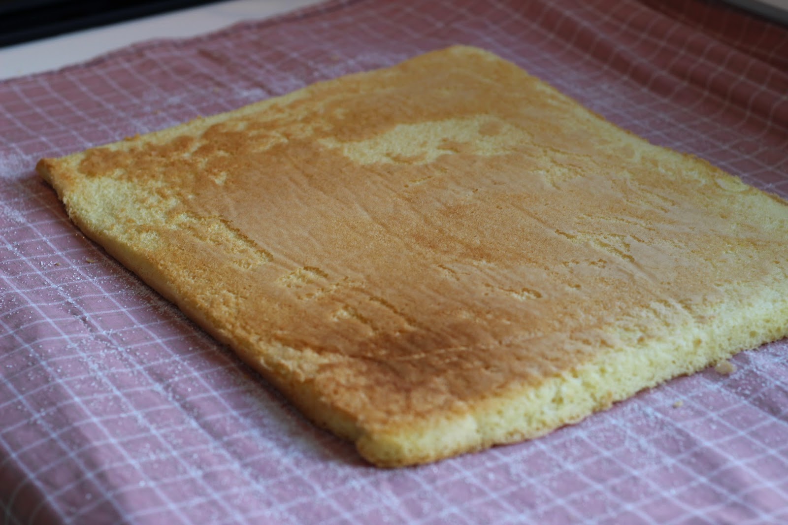 Pudingli Kolay Rulo Pasta Tarifi MUTFAK FELSEFEM