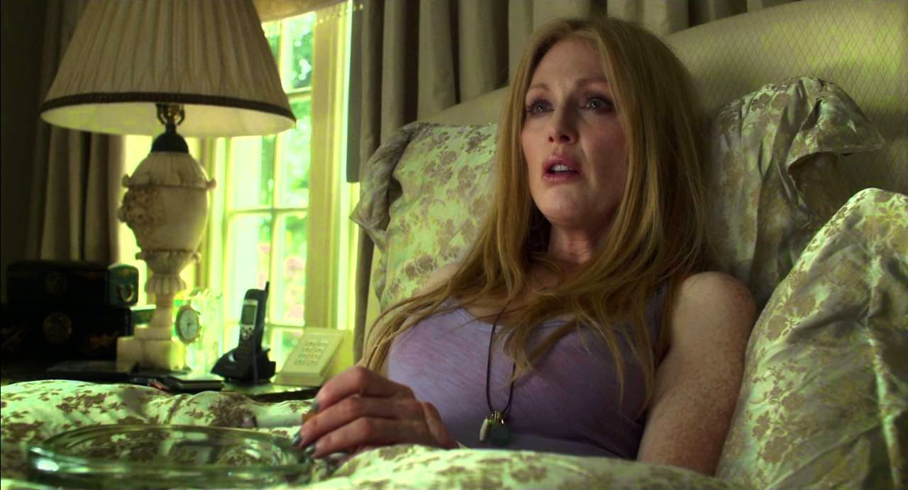 Yıldız Haritası Havana Segrand maps to the stars julianne moore