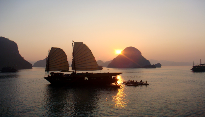 Ha Long Bay