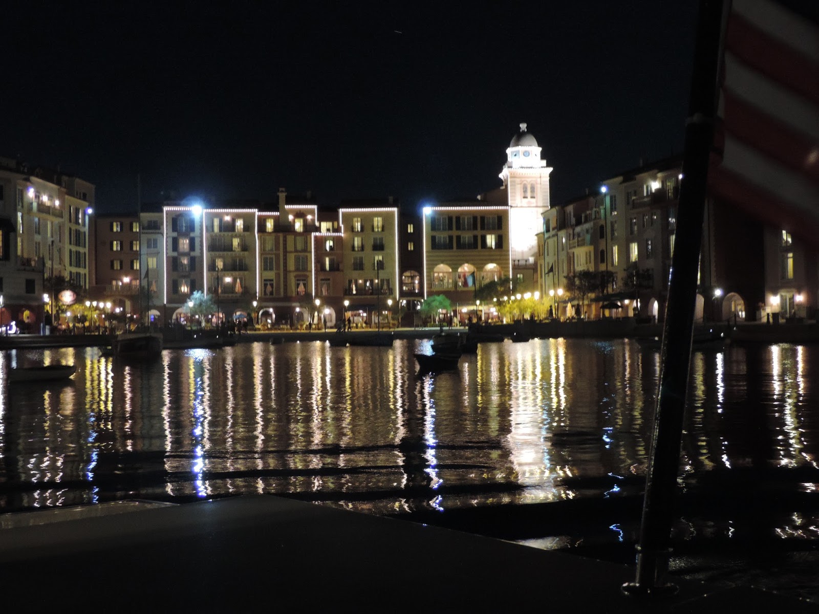 Orlando em Família SAL'S MARKET DELI A PIZZARIA DO PORTOFINO HOTEL