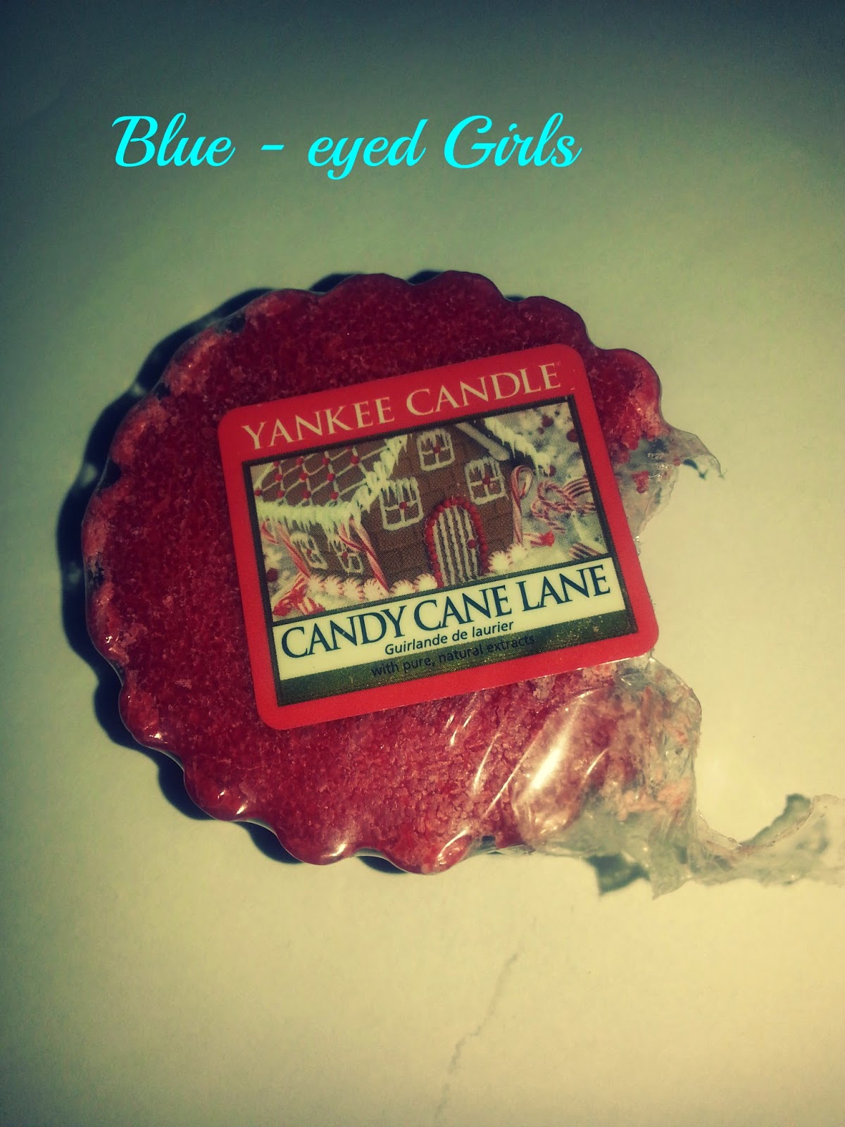 Yankee Candle Candy Cane Lane My World by Dagmara Rek