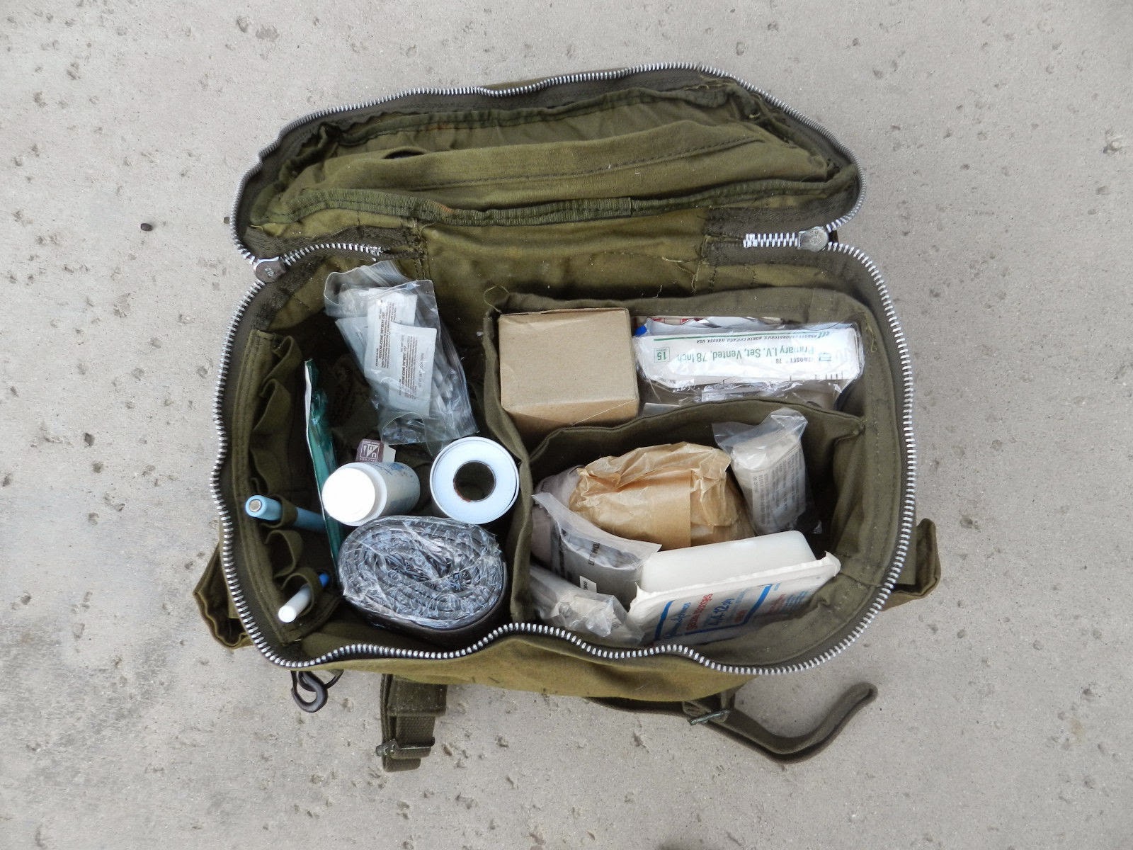 webbingbabel us army m5 medical platoon bag contents late 1980s