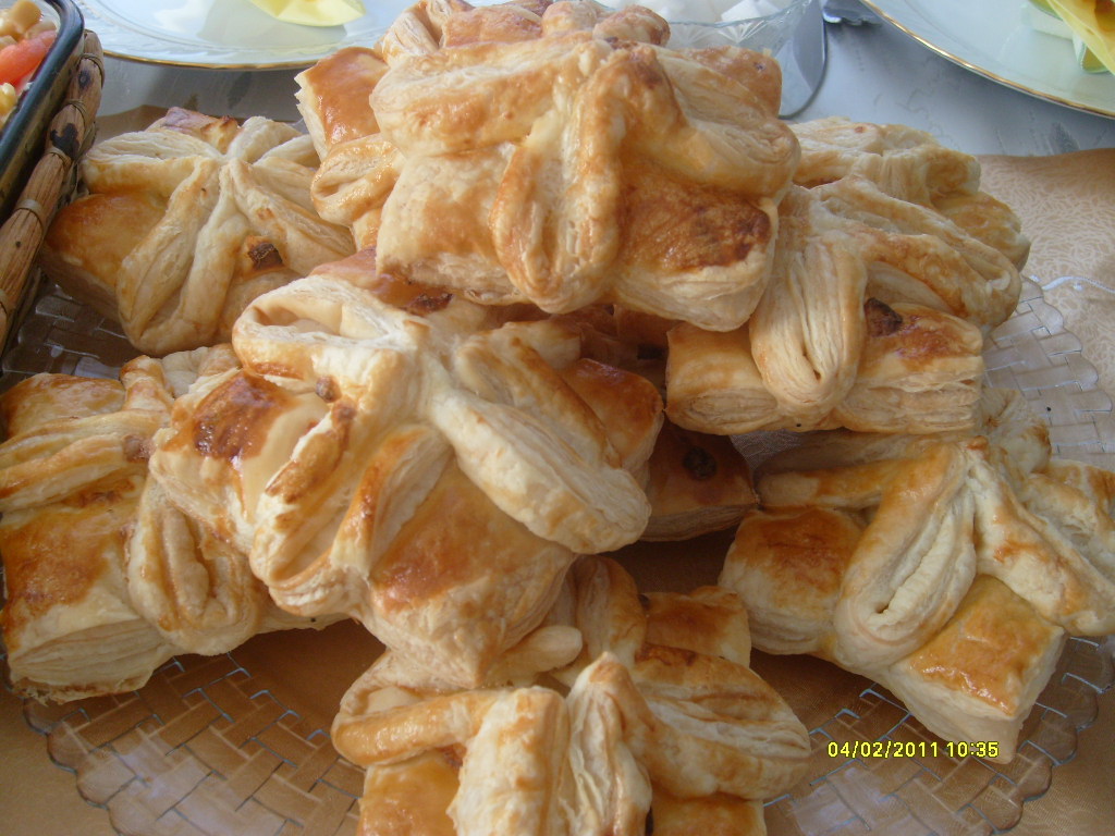 mutfağa buyrun, pasta börek tatlı ve daha neler neler tiramusu ve