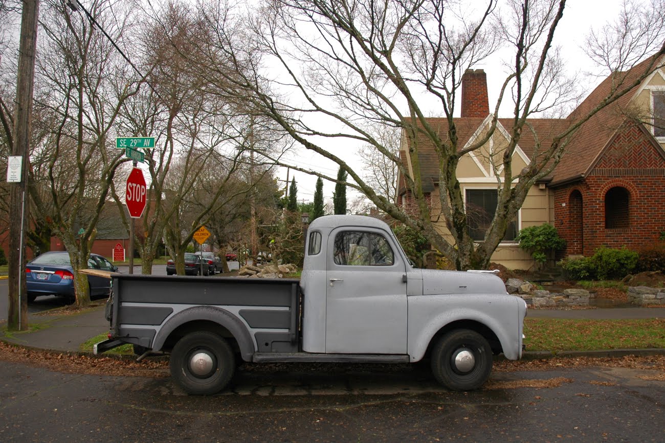 Dodge+B-Series+Truck 1950-Dodge-B-Series-Pickup-Truck-B1-B-1%3A2-Ton-Flathead-straight-6 ...