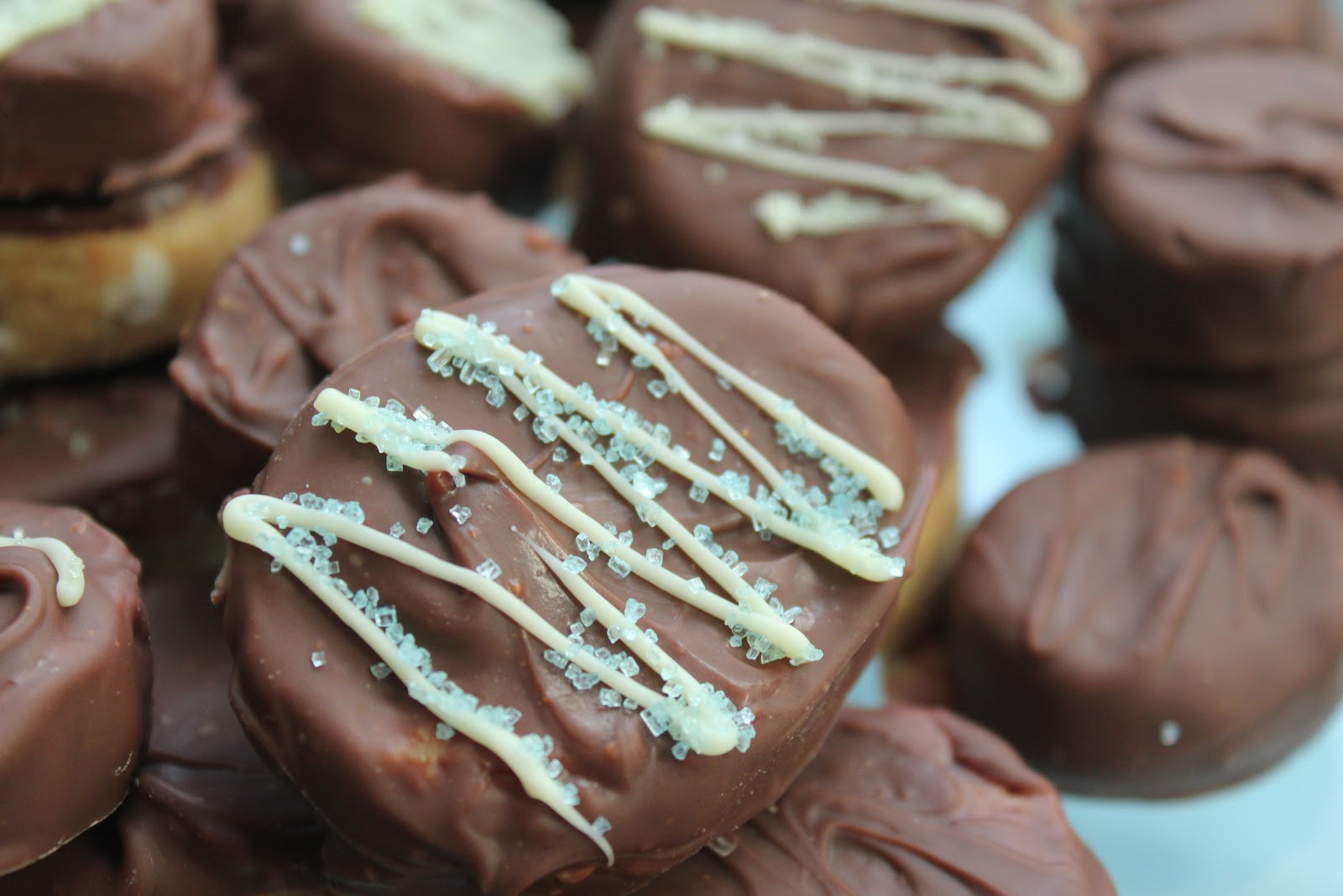 Delicious Dishings Peanut Butter Easter Eggs