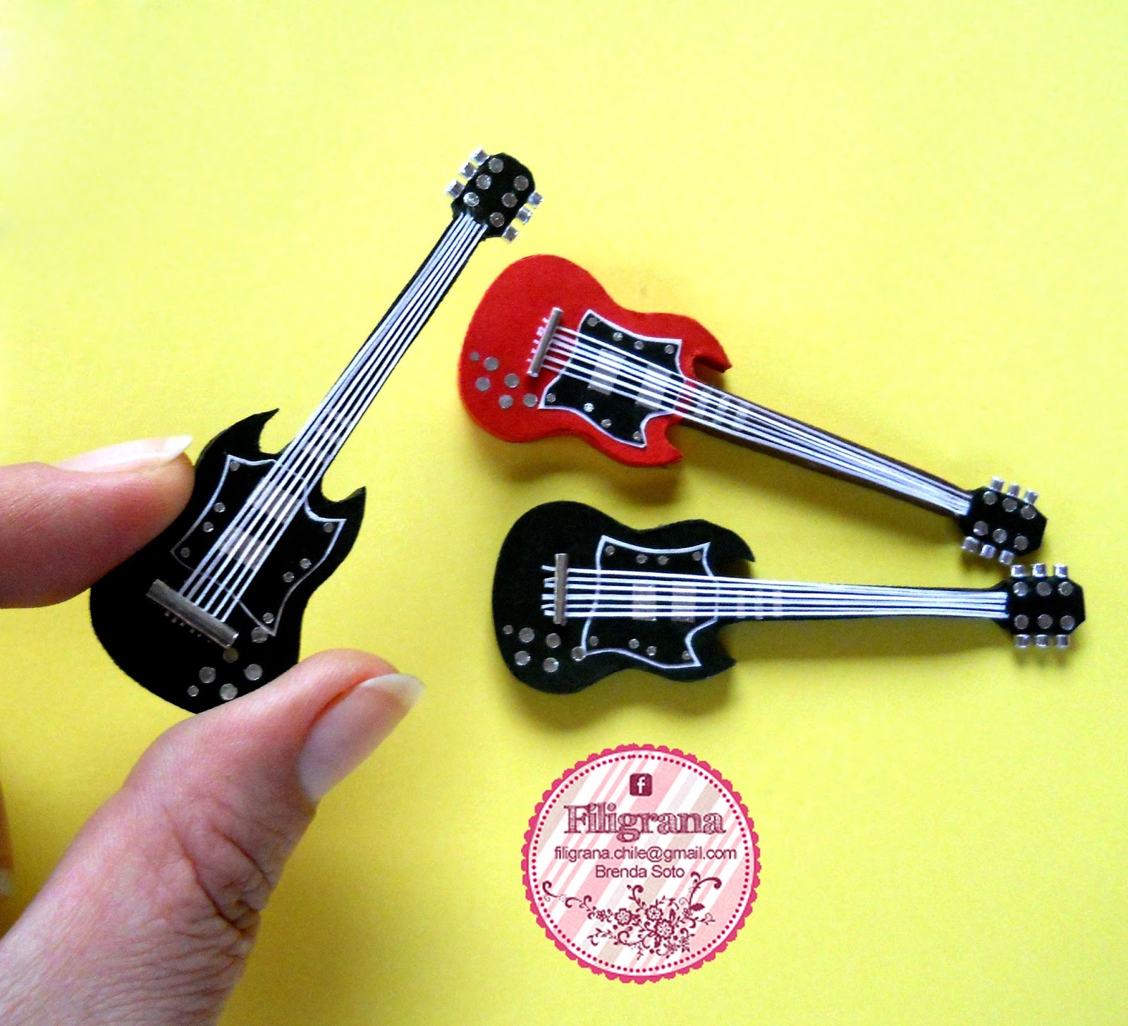 Filigrana Quilling en Chile Guitarras papel 3D