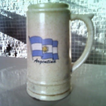 A Caneca do Azarão