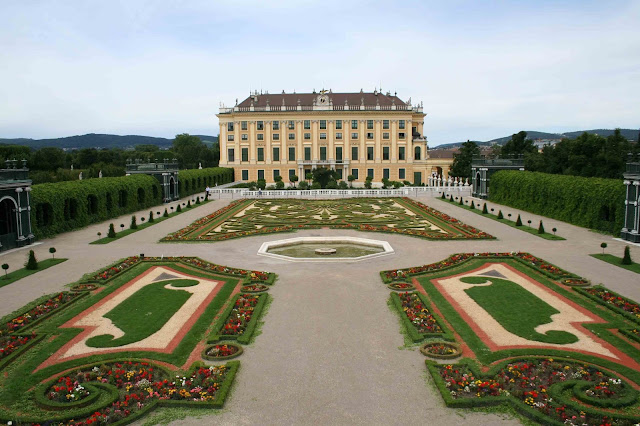 дворец Шёнбрунн