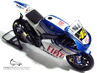 1:12 scale Yamaha M1 Fiat GP10 Valentino Rossi