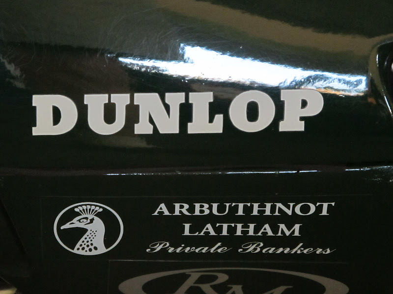 Dunlop R7