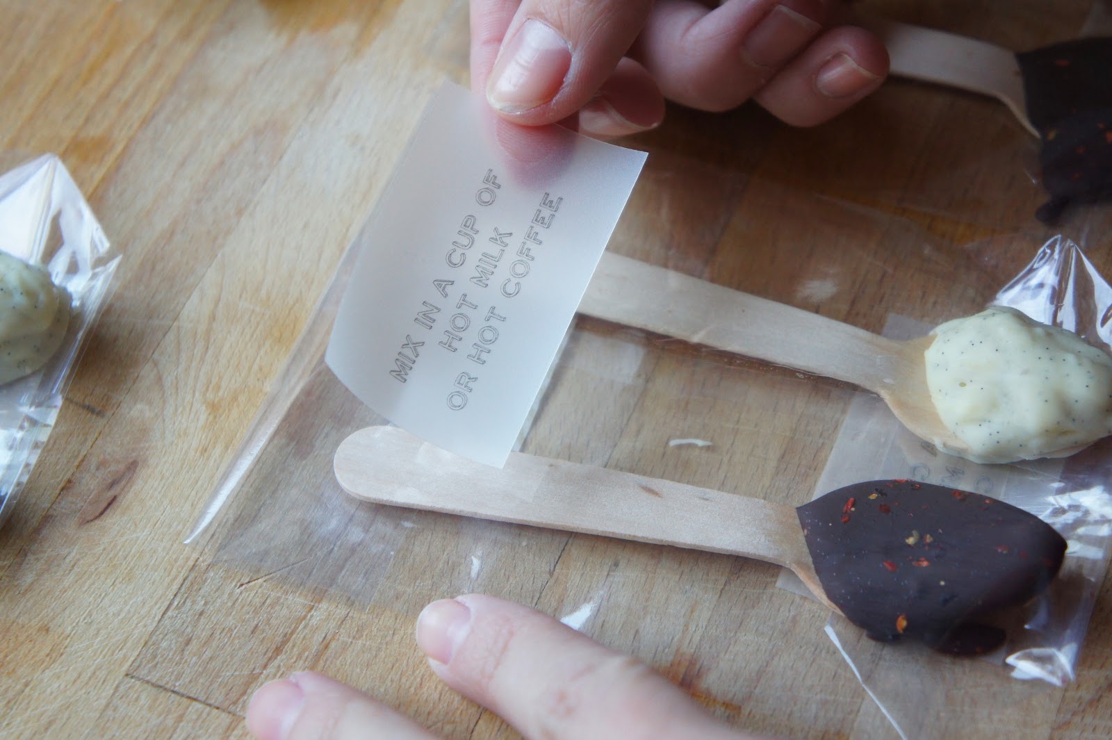 Breakfast at Fayme's DIY Xmas Gift; Chocolate Covered Spoons