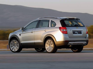 Chevrolet Captiva Pictures