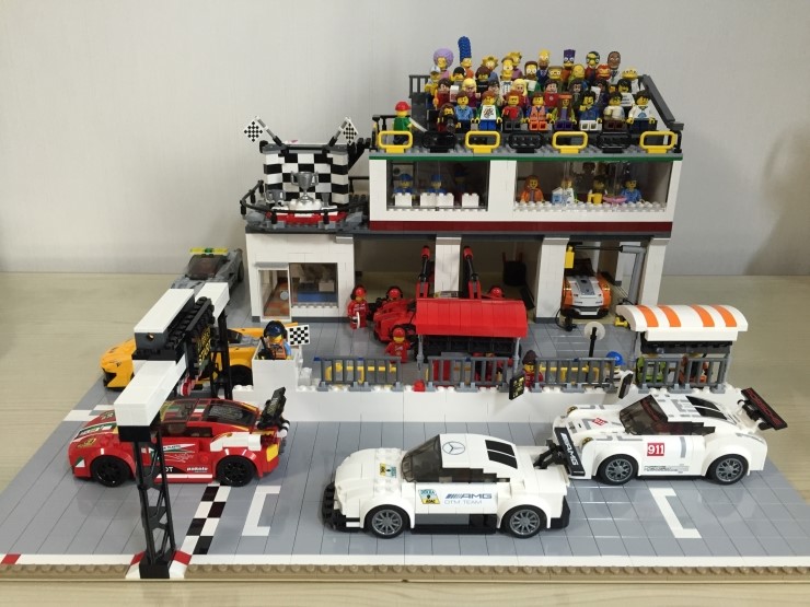 lego race track moc
