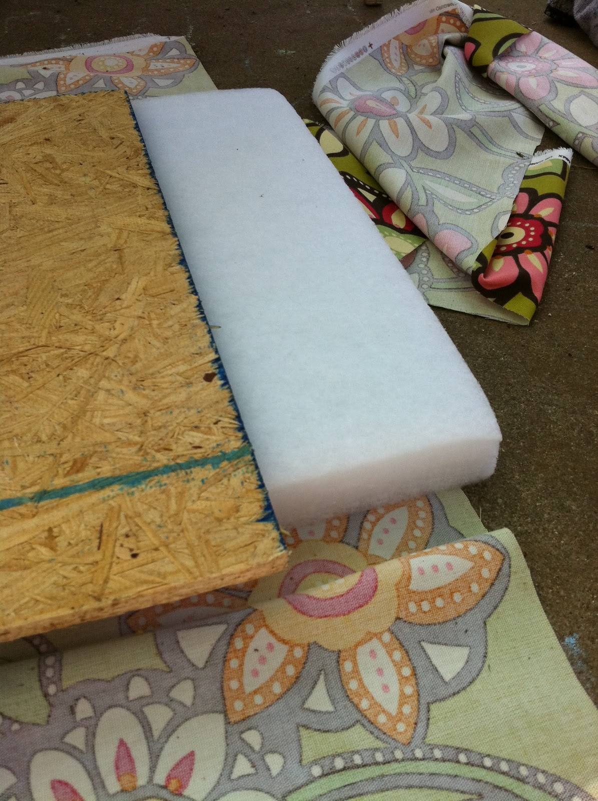 Naptime = Craft time! Nosew Patio Furniture Cushion Redo