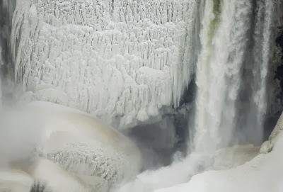 CANADA-WEATHER-NIAGARA FALLS-FREEZE