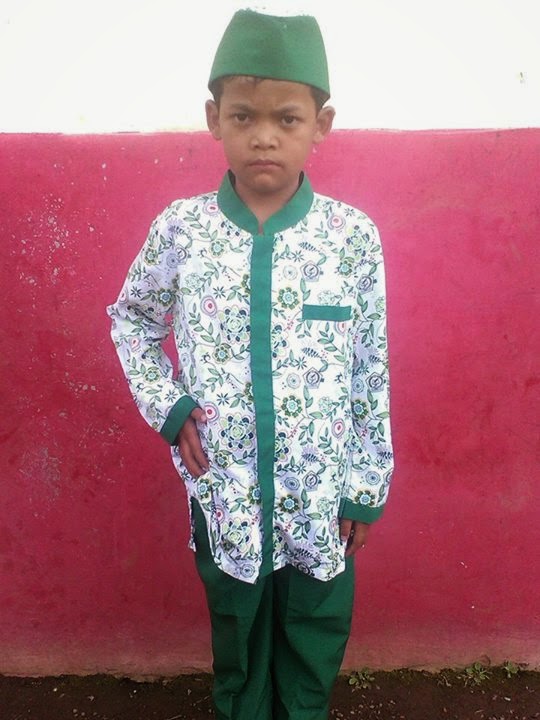 Forum Komunikasi Diniyah Takmiliyah Kadungora Seragam Santri Putra