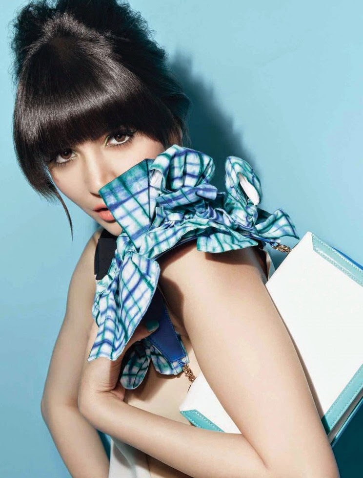 Hot Images of Bollywood Actress Anushka Sharma Hot Images of Bollywood Actress Anushka Sharma