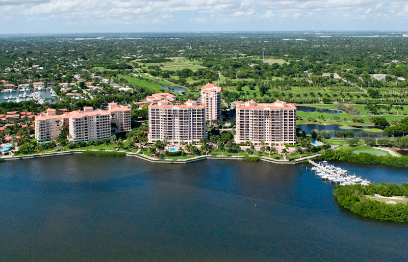 Miami Luxury Homes Condos Deering Bay A Luxury Waterfront Community In Coral Gables