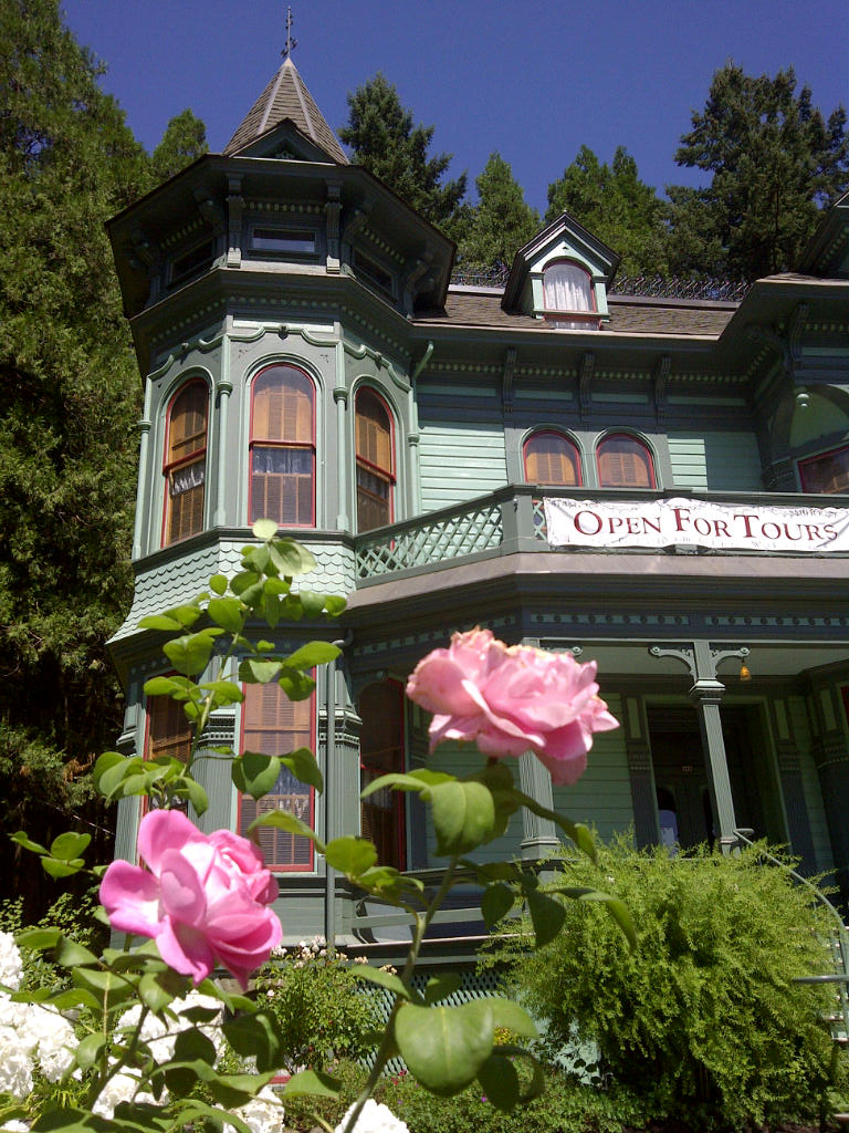 Travels With Carole Things to Do SheltonMcMurpheyJohnson House