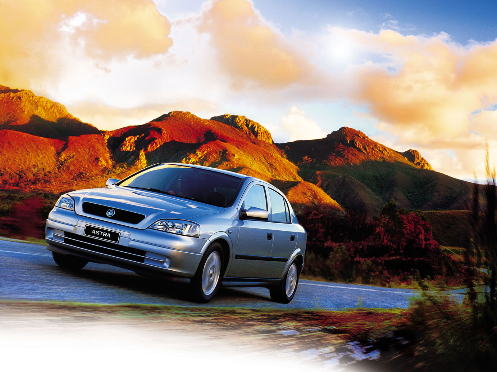 Car And Car Zone Holden Astra 2000 New Cars Car Reviews