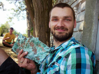 Rafał Konopka, lider i twórca projektu Ocean of Noise ze swoim dziełem - świeżo wydanym albumem. Rafał Konopka, lider i twórca projektu Ocean of Noise ze swoim dziełem - świeżo wydanym albumem.
