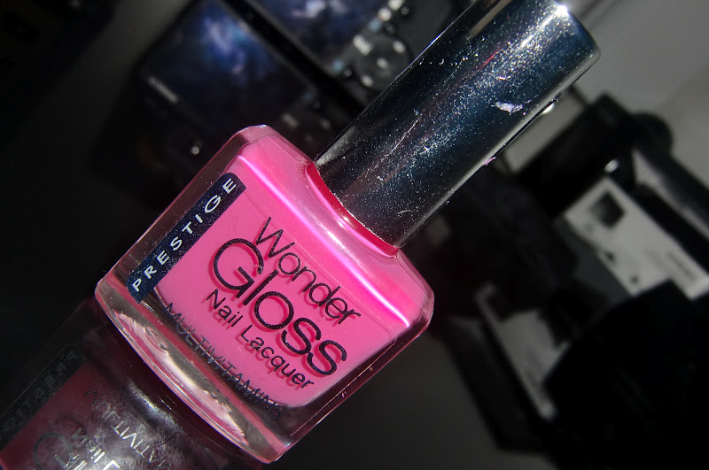 Home »Unlabelled » Prestige wonder gloss nail laquer in Bliss