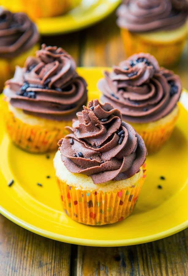 Classic Yellow Cupcakes with Chocolate Buttercream Frosting Recipe
