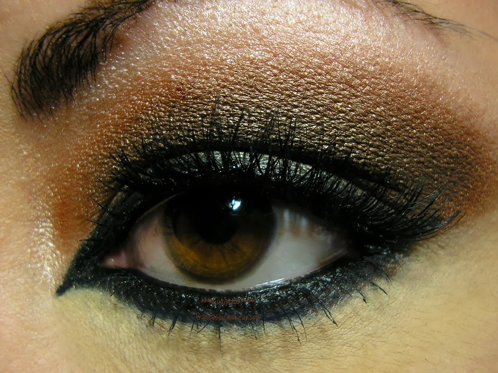 Latest World Fashion 10 Most Beautiful Girls Eyes Makeup