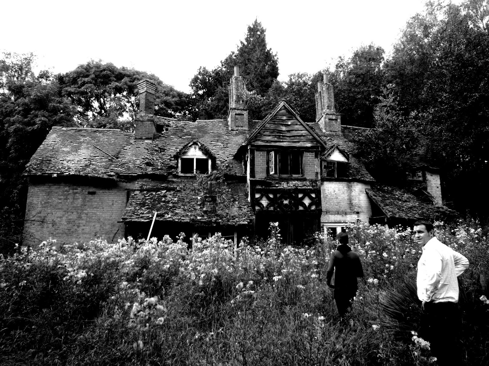 Old Churches Are Cool: A cottage in Buckinghamshire...