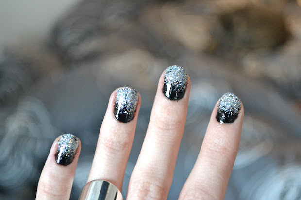 stunning two tone nails design